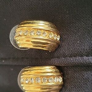 Elegant Gold  Women's Earrings